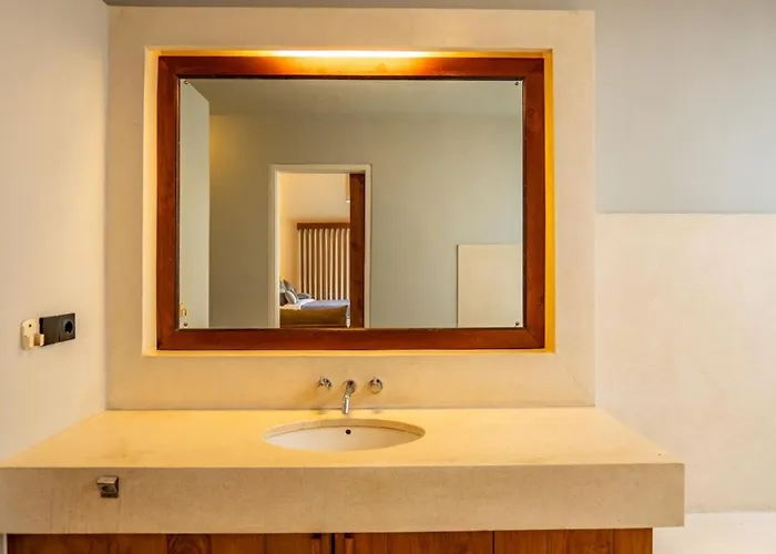 Tuluscolivingseminyakvilla2 Villa