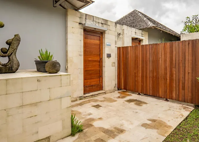 Tuluscolivingseminyakvilla2 *