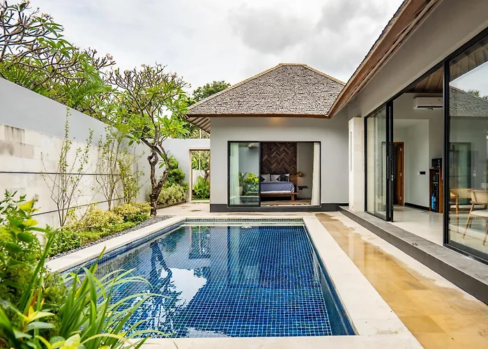 Tuluscolivingseminyakvilla2 Seminyak